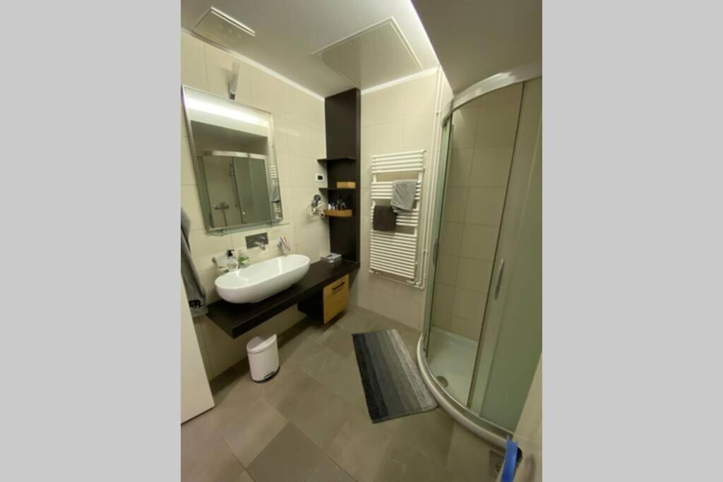 Apartamento Apartma Rozi Kranjska Gora Exterior foto